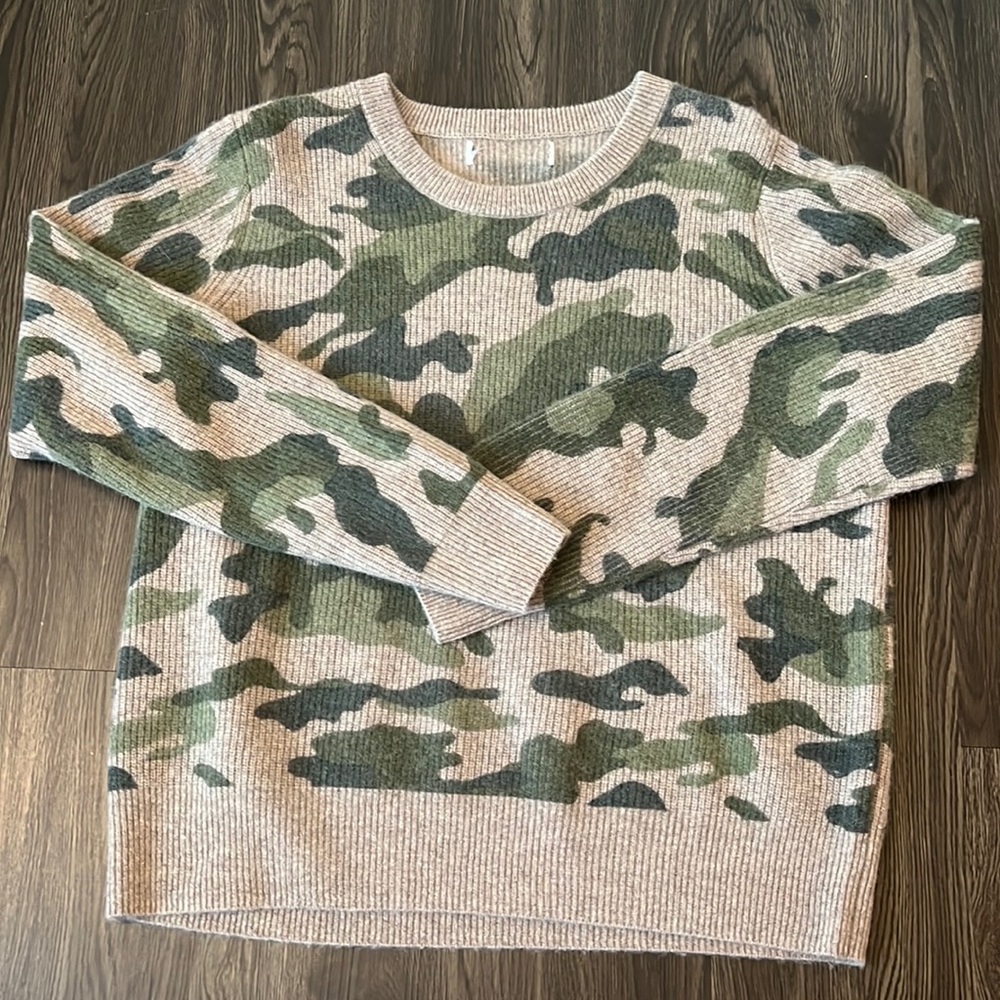 100% cashmere